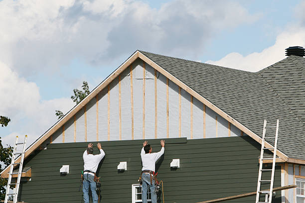Professional Siding Repair technician working in Hunker, PA